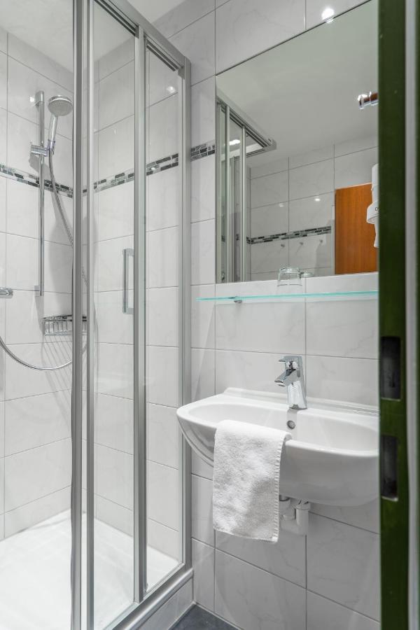 Bsw Hotel Hubertus-Park Шенау-ам-Кенігсзе Екстер'єр фото