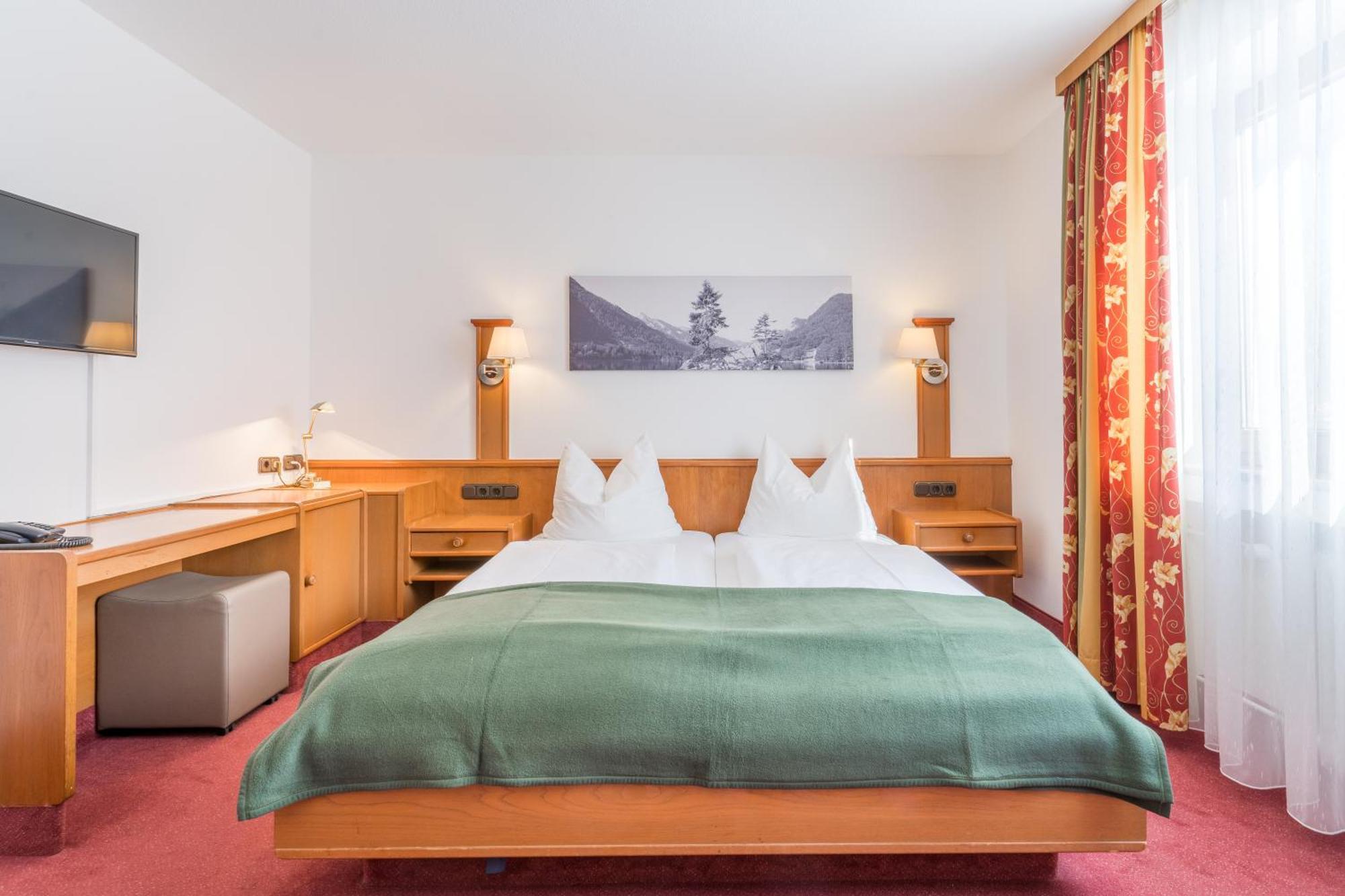 Bsw Hotel Hubertus-Park Шенау-ам-Кенігсзе Екстер'єр фото